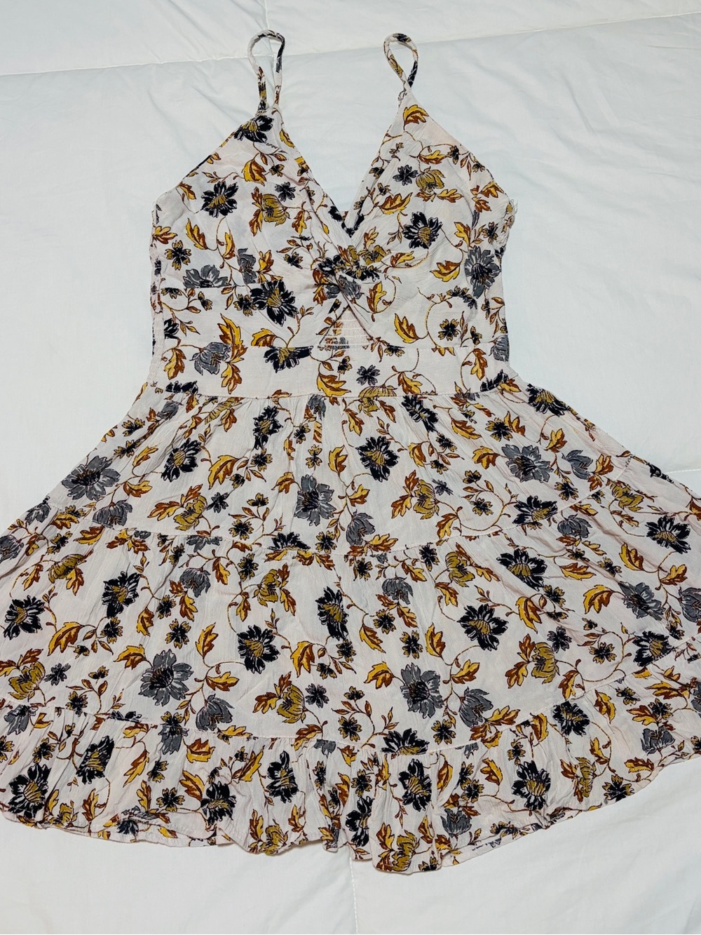 Angie flowy floral midi dress